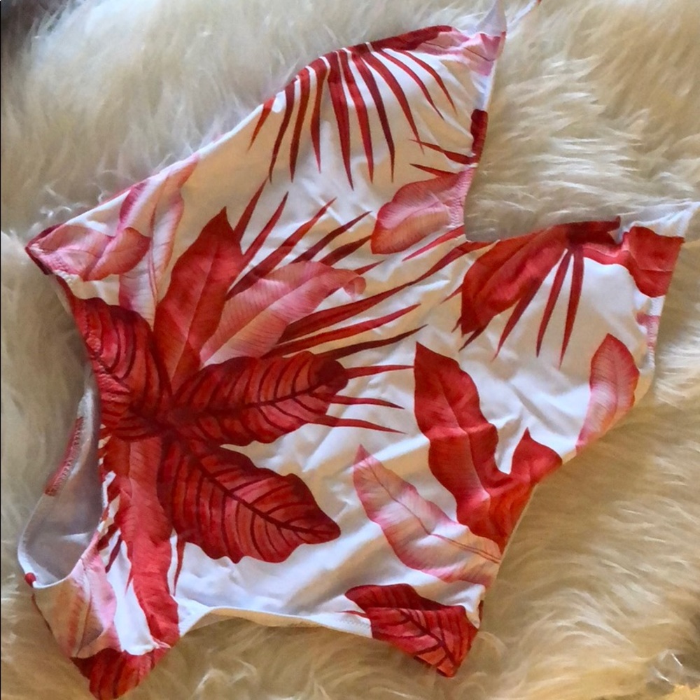 RED TROPICAL FLORAL PRINT ONE PIECE - Picture 5 of 7